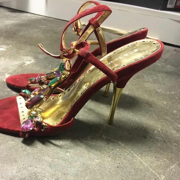 Jeweled heels w ankle strap - Picture 3 of 4